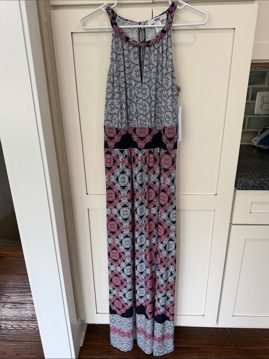 Stitch Fix Dresses & Skirts - Wisp Pink/Black Patterned Maxi Dress